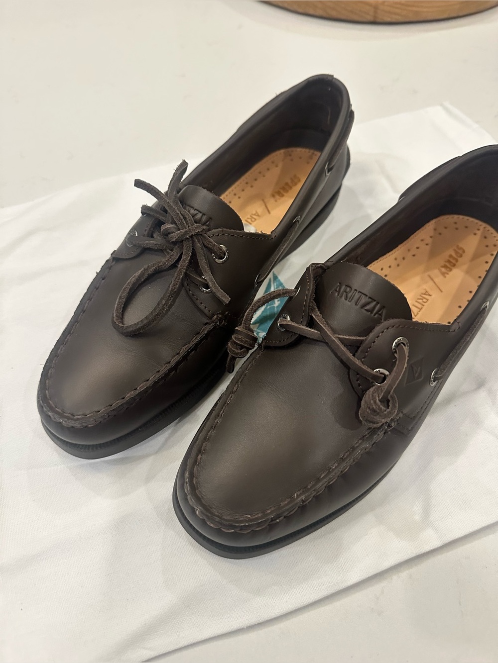 Aritzia x Sperry Boat Shoes Size 8